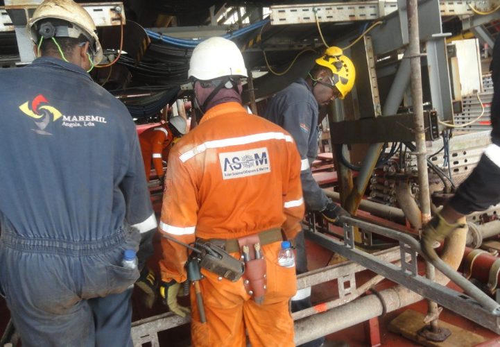 montagem de andaime em offshore